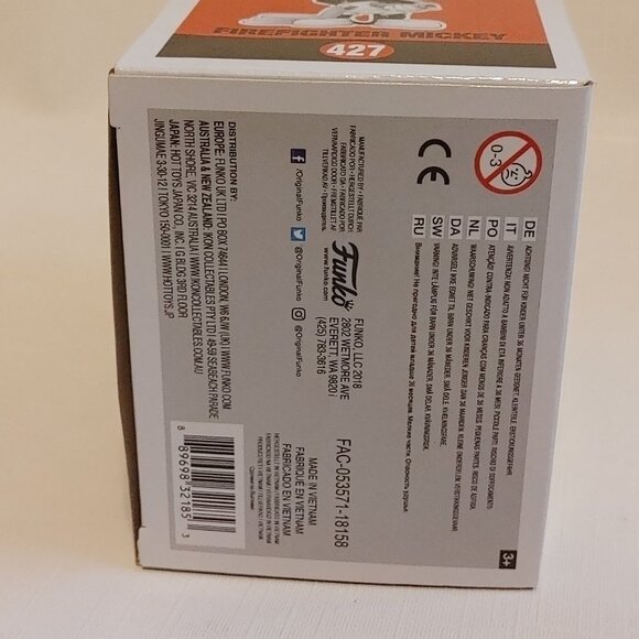 FUNKO POP FIREFIGHTER MICKEY #427 DISNEY MICKEY 90 YEARS VINYL FIGURE - Picture 2 of 7